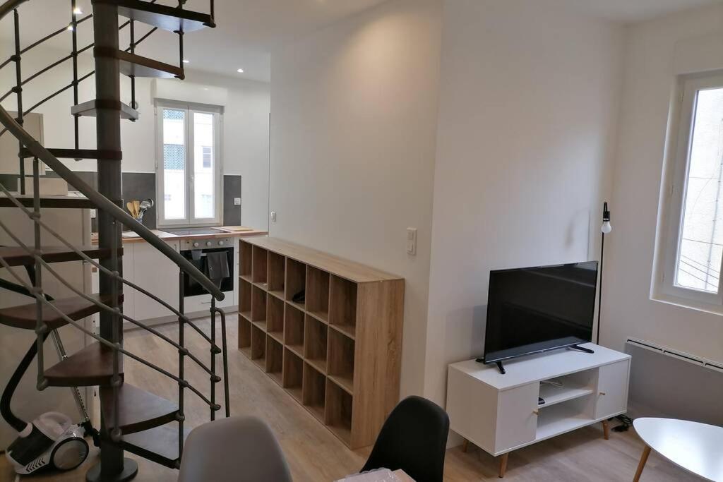 Marseille : Joli Appartement Avec Garage Екстериор снимка